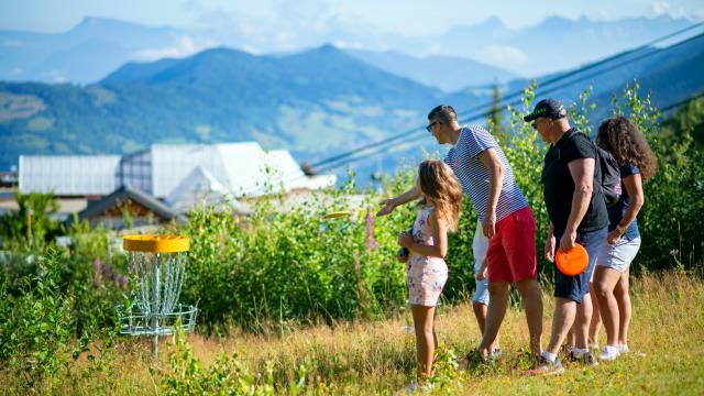 Disc Golf en famille à Prapoutel Les 7 Laux